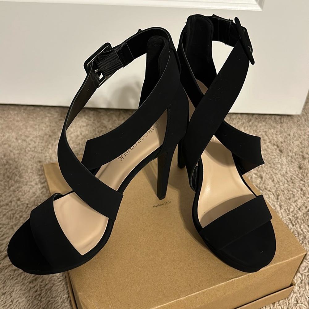 Black stiletto platform heels